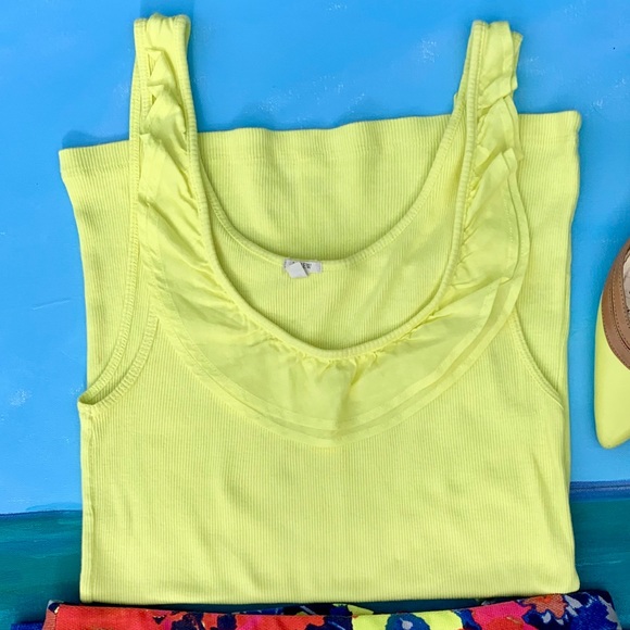 J. Crew Women’s Ruffle Tank - Picture 2 of 15